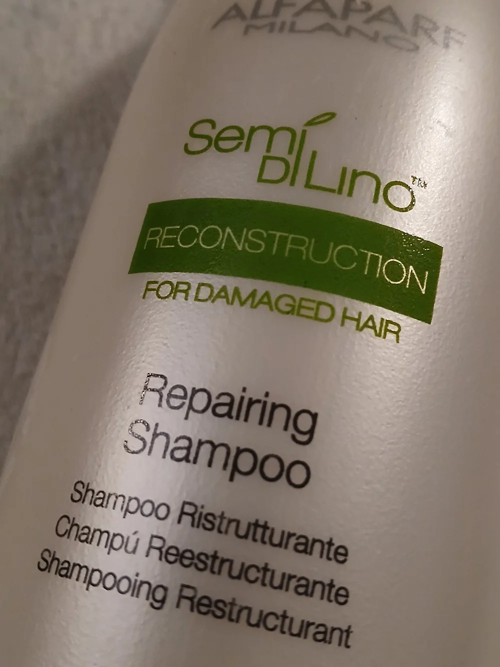 ALFAPARF MILANO Semi Di Lino Reconstruction Repairing Shampoo - 33.81 oz - Picture 2 of 5